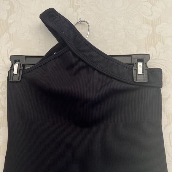 OQQ Women's Medium M Seamless Black Ribbed One Shoulder Full Length Bodysuit - Picture 2 of 6